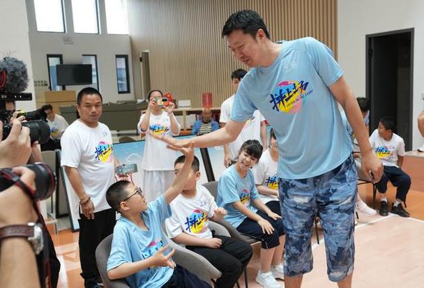 与国际特殊奥林匹克组织联合举办的"拼上场"六一儿童节活动在北京举行